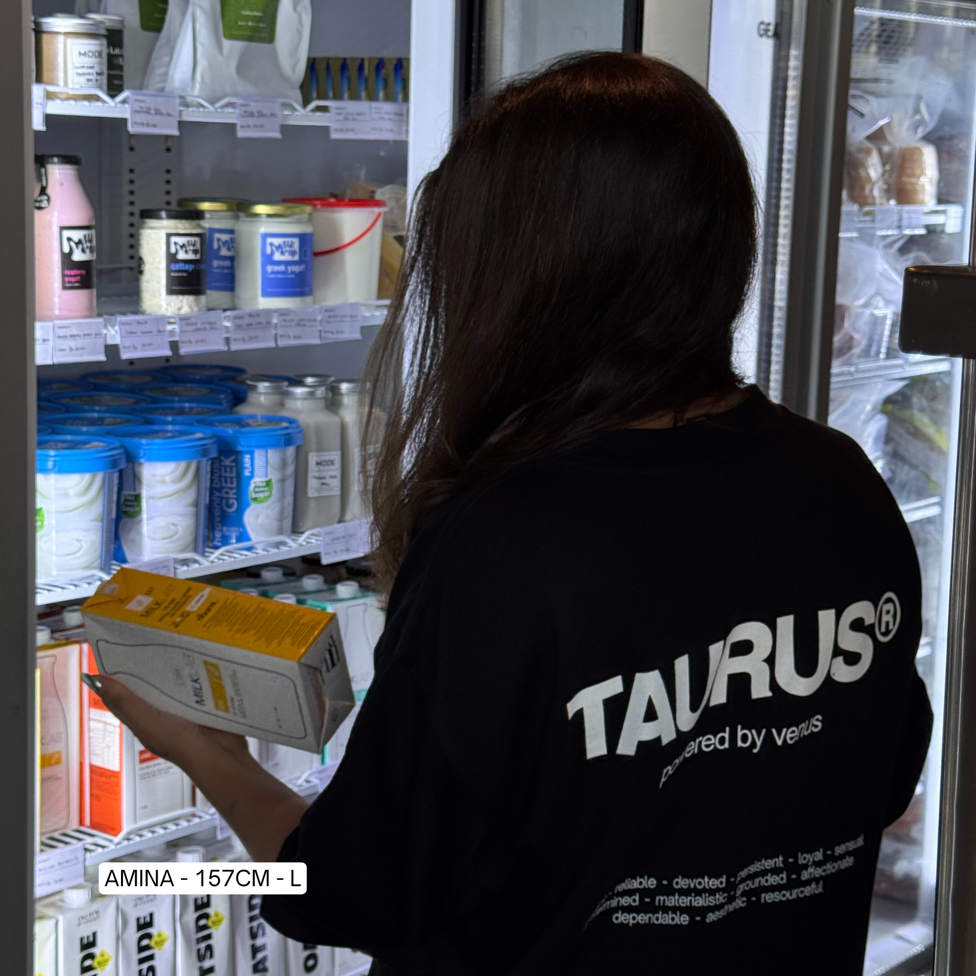 THE HOT GIRLS ARE OBSESSED WITH ASTROLOGY TEE