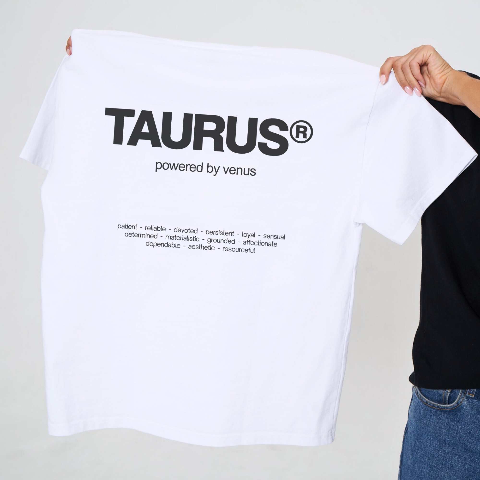 THE HOT GIRLS ARE OBSESSED WITH ASTROLOGY TEE