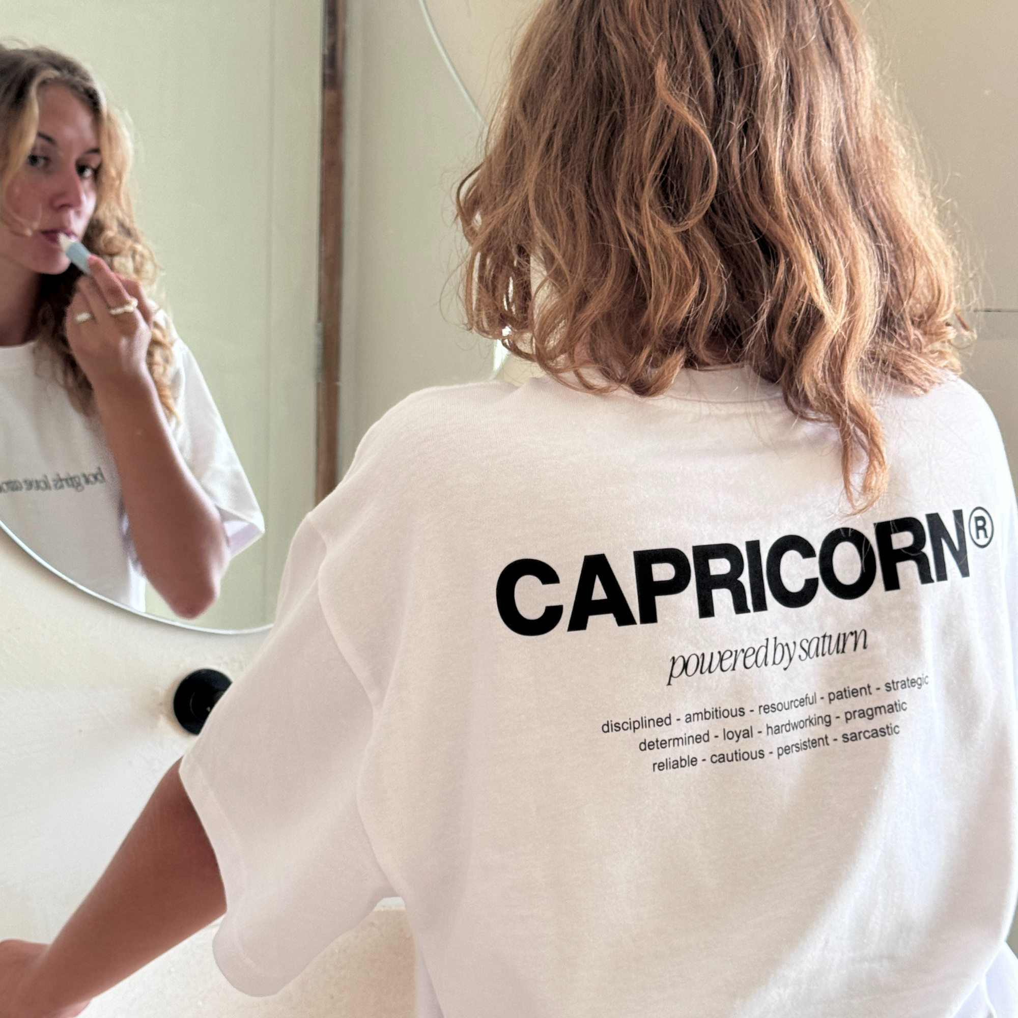 THE HOT GIRLS ARE OBSESSED WITH ASTROLOGY TEE